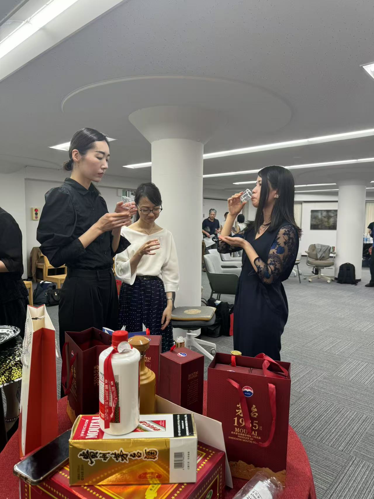 茅台酒と日本のつなぐ