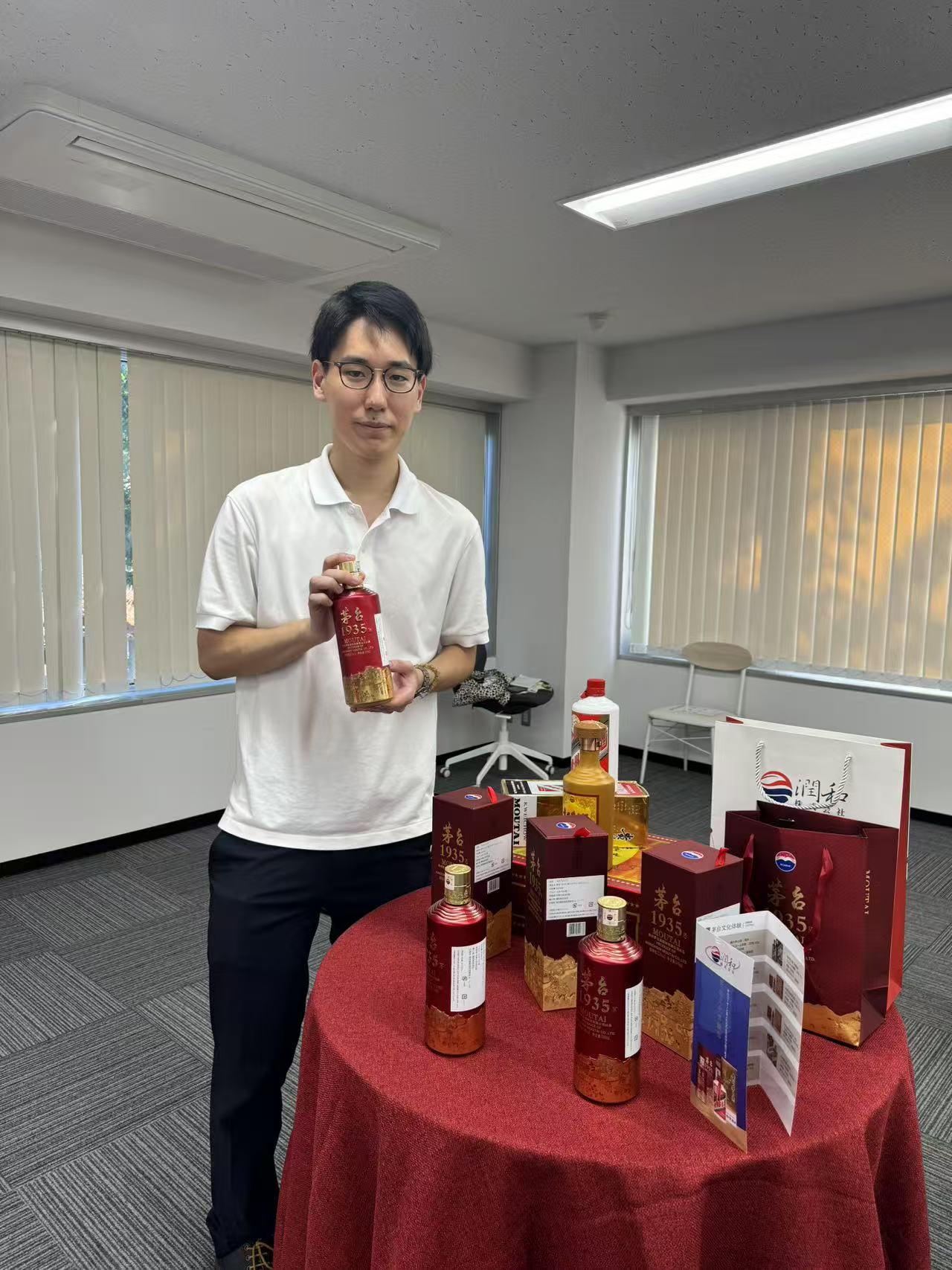 茅台酒と日本のつなぐ